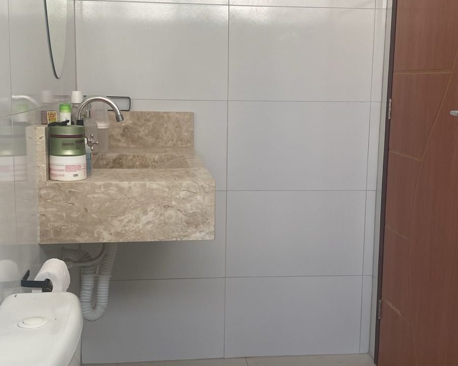 699bb93b-3874-4194-a054-8351f798ef7e