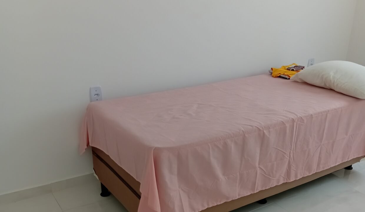 1000052519