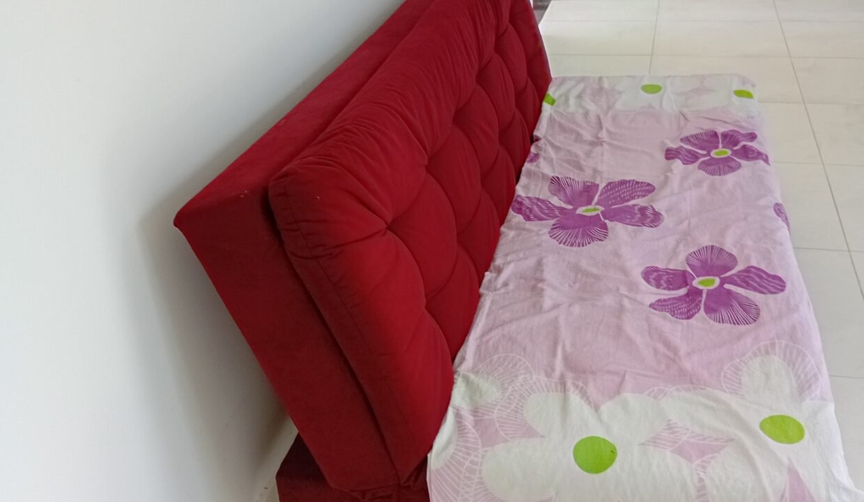1000052521