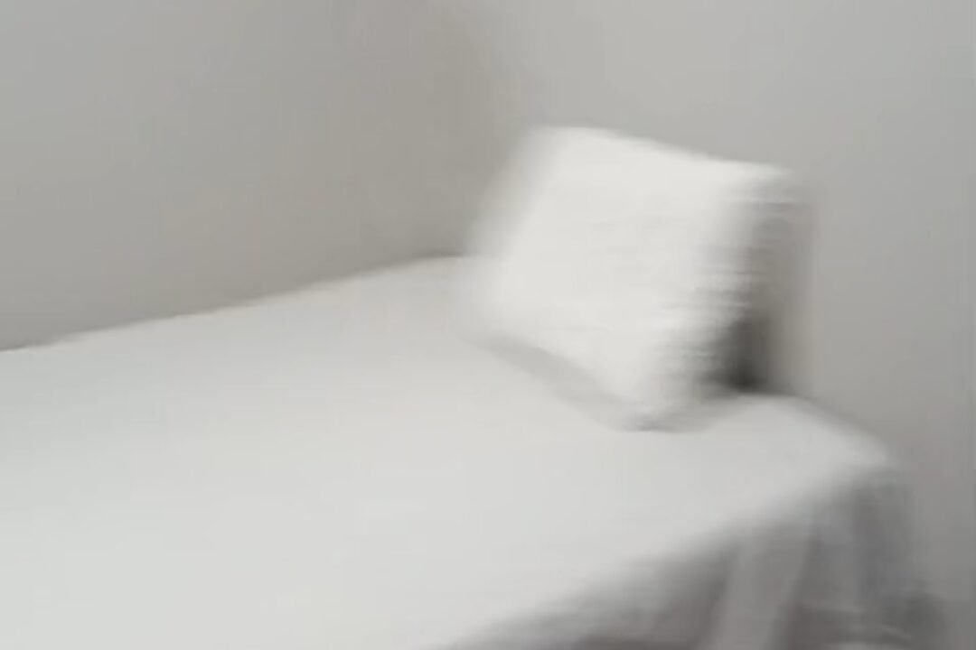 1000107097