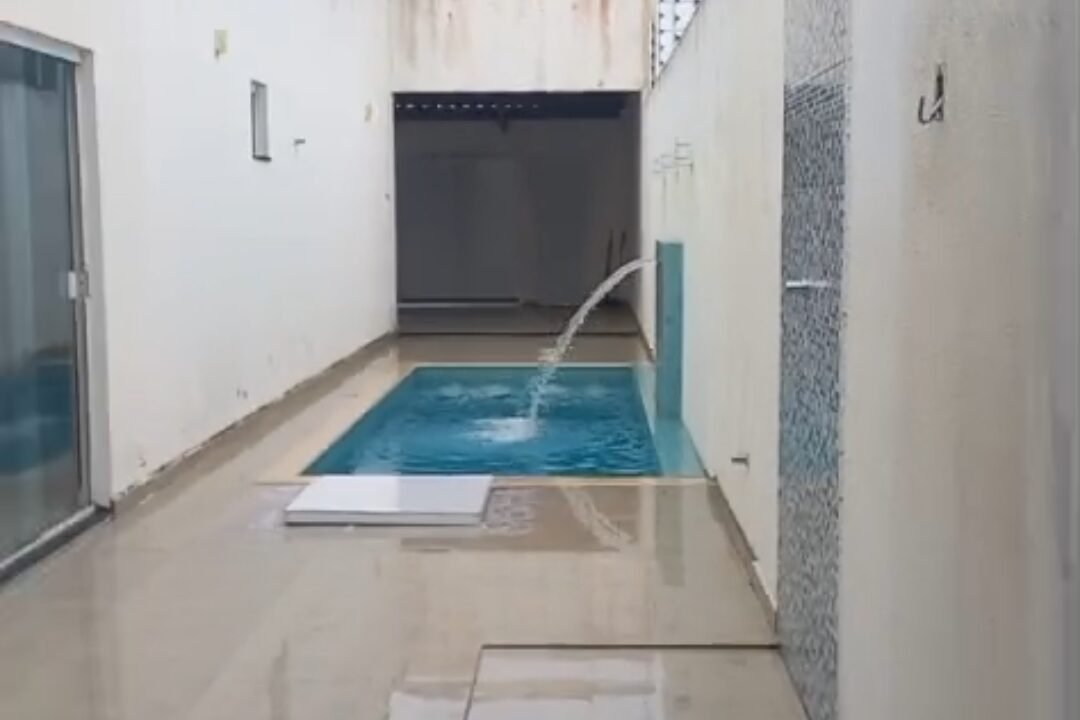 1003038853
